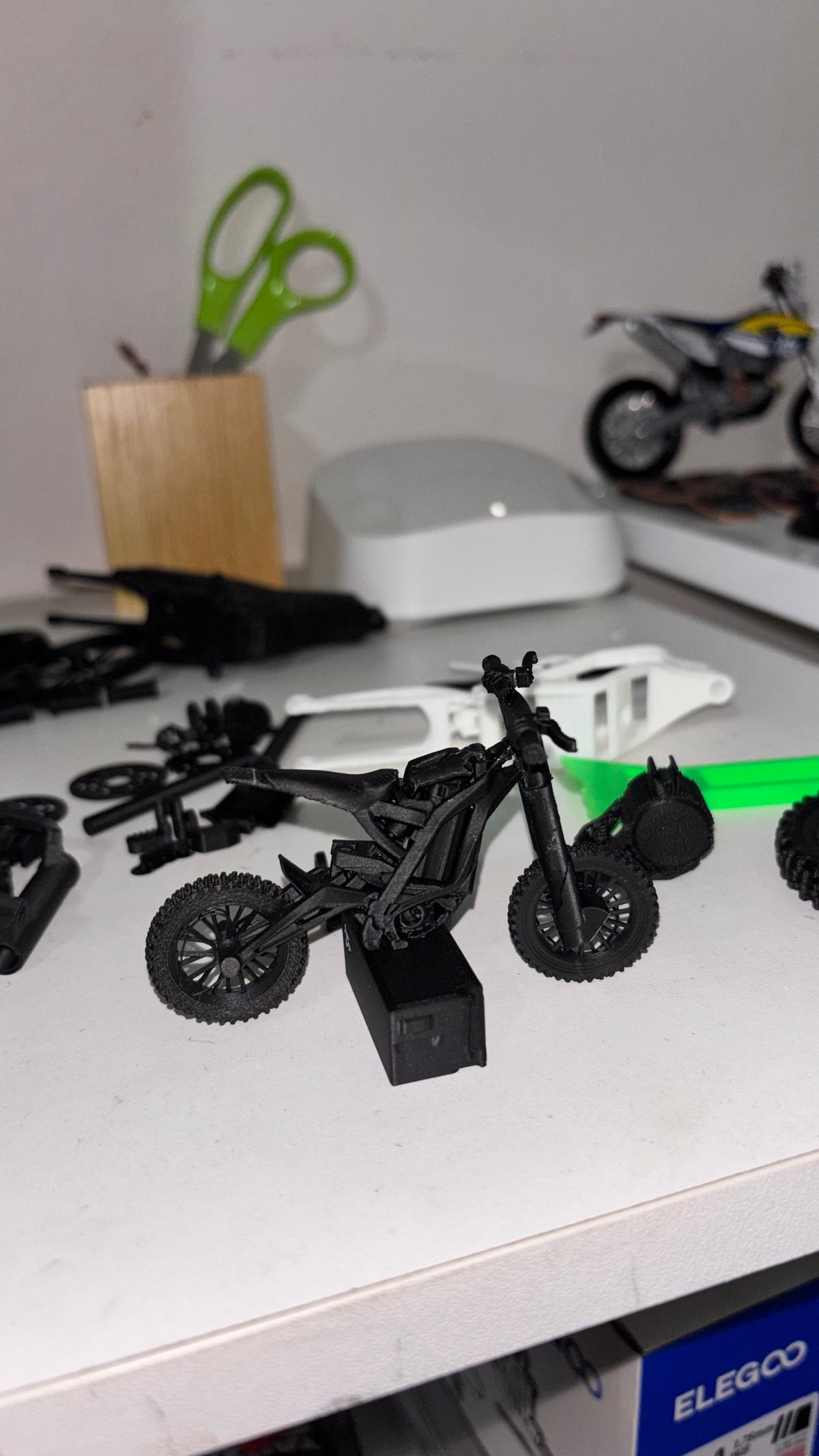 Mini MINI Surron LBX Keychain