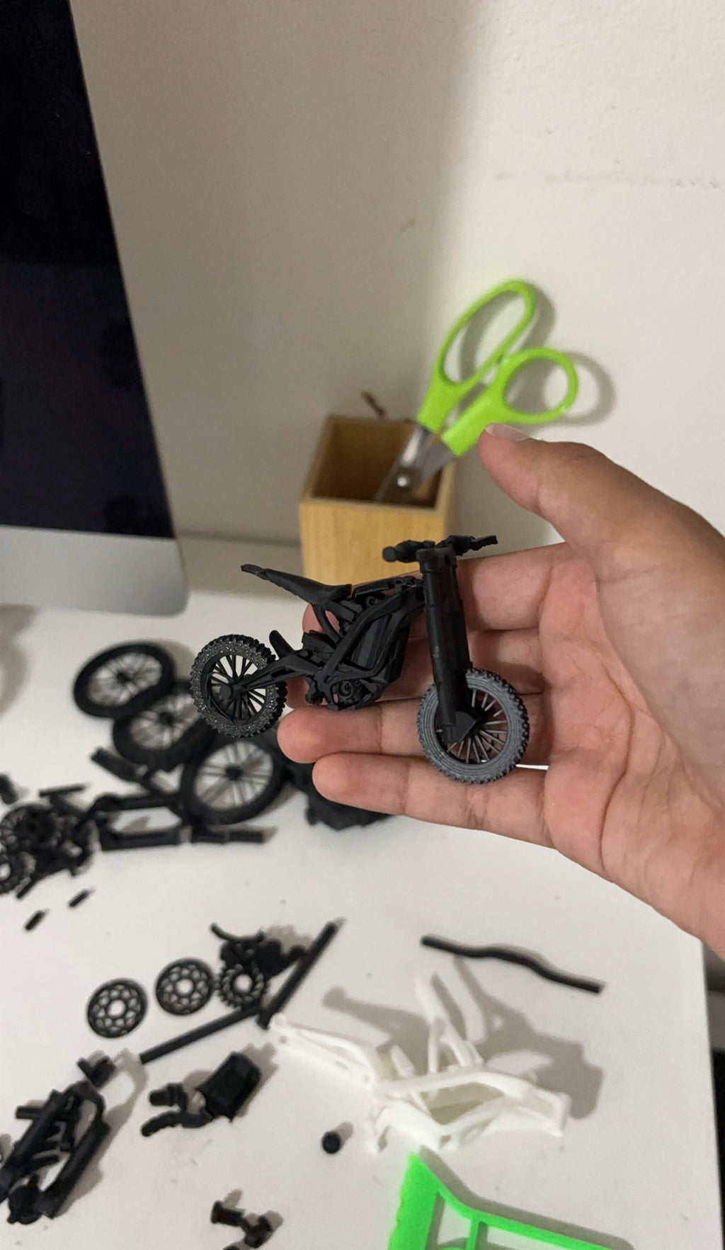 Mini MINI Surron LBX Keychain