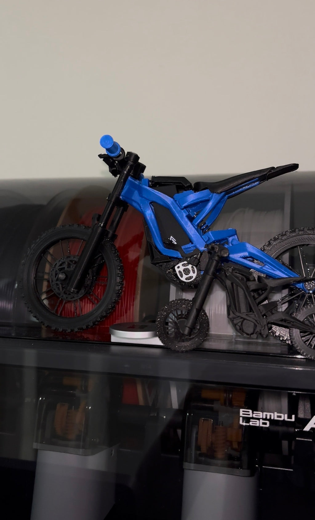 Mini MINI Surron LBX Keychain
